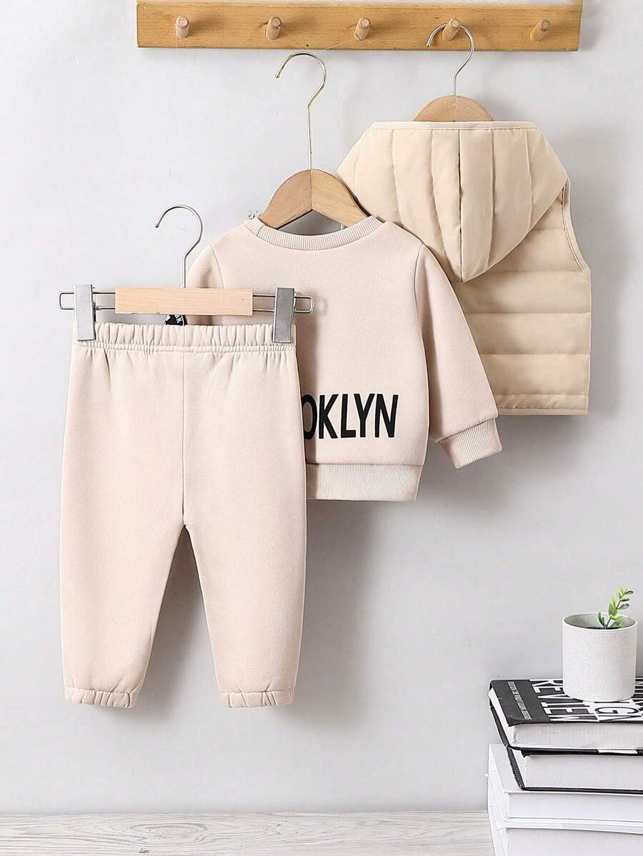 Conjunto de 3 peças com capuz térmico forrado com letras para bebé menino, colete almofadado e casaco